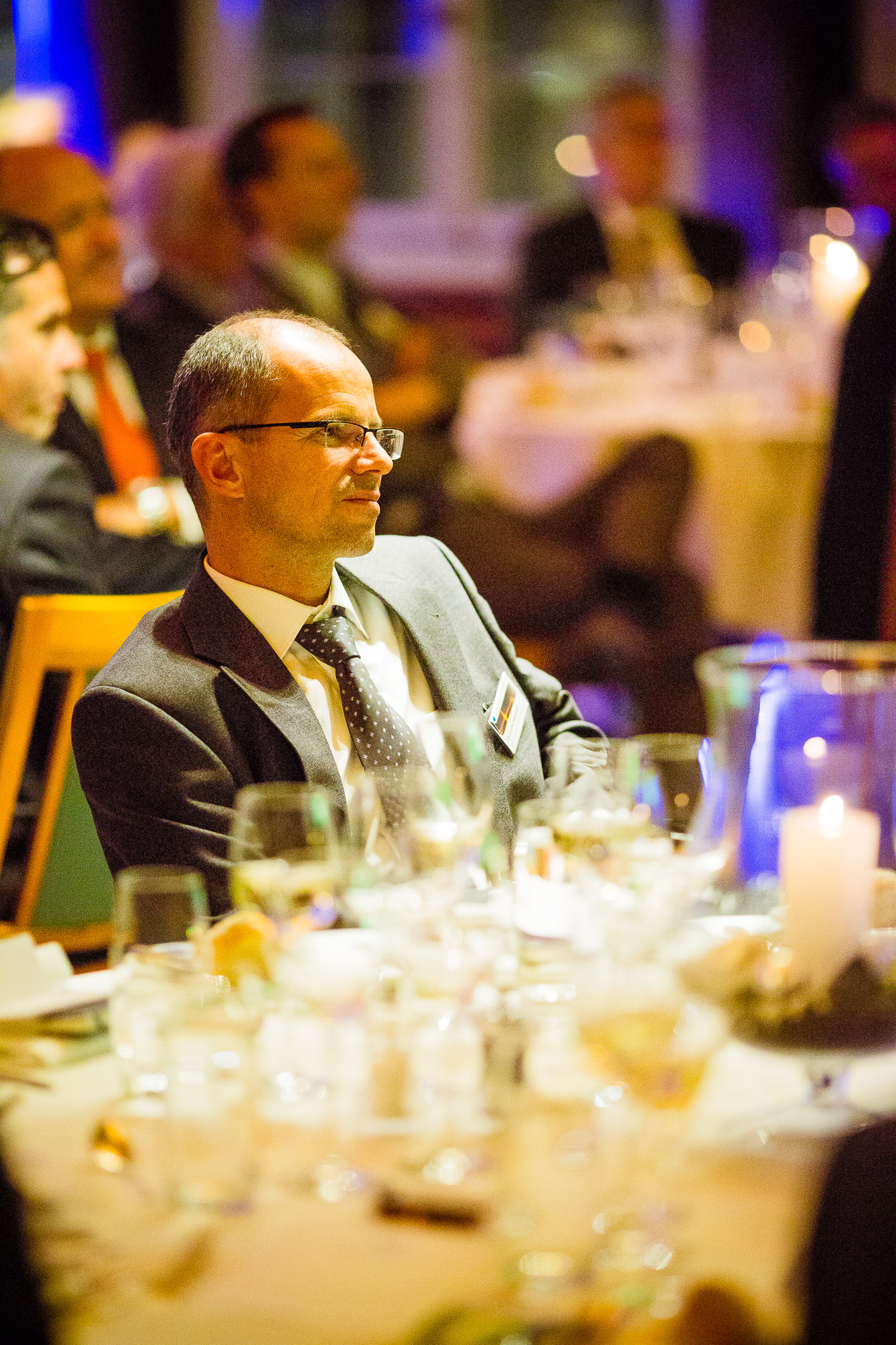 Export x3 5D3 0420 Businessauftrag Complementa 2014